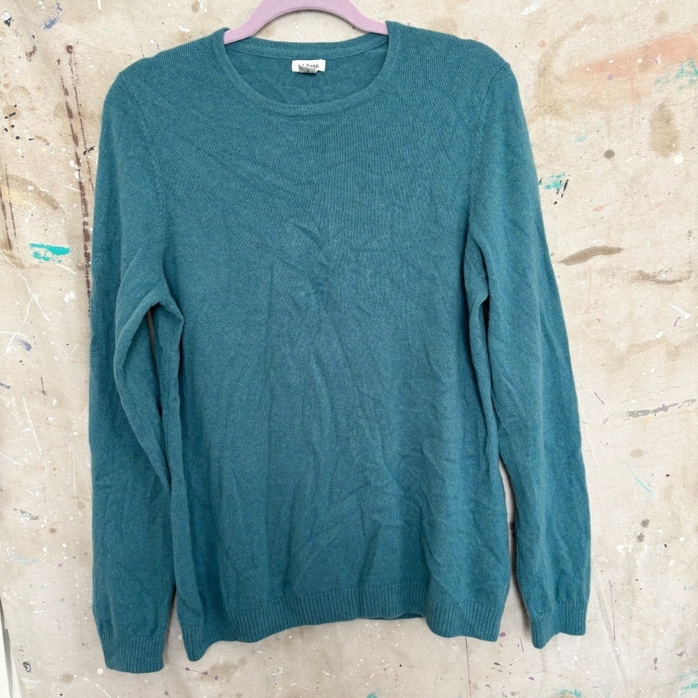 LL Bean Classic Cashmere Crewneck Sweater in Teal